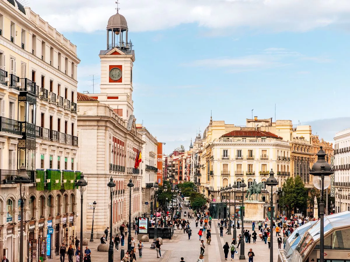 Holidaymakers warned as travel disruption expected in Spain, Italy and France – Belfast Live