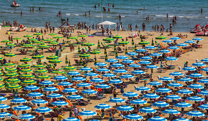 Sun, sand, chaos on Italy’s beaches as concession holders cry foul – Bilyonaryo Business News