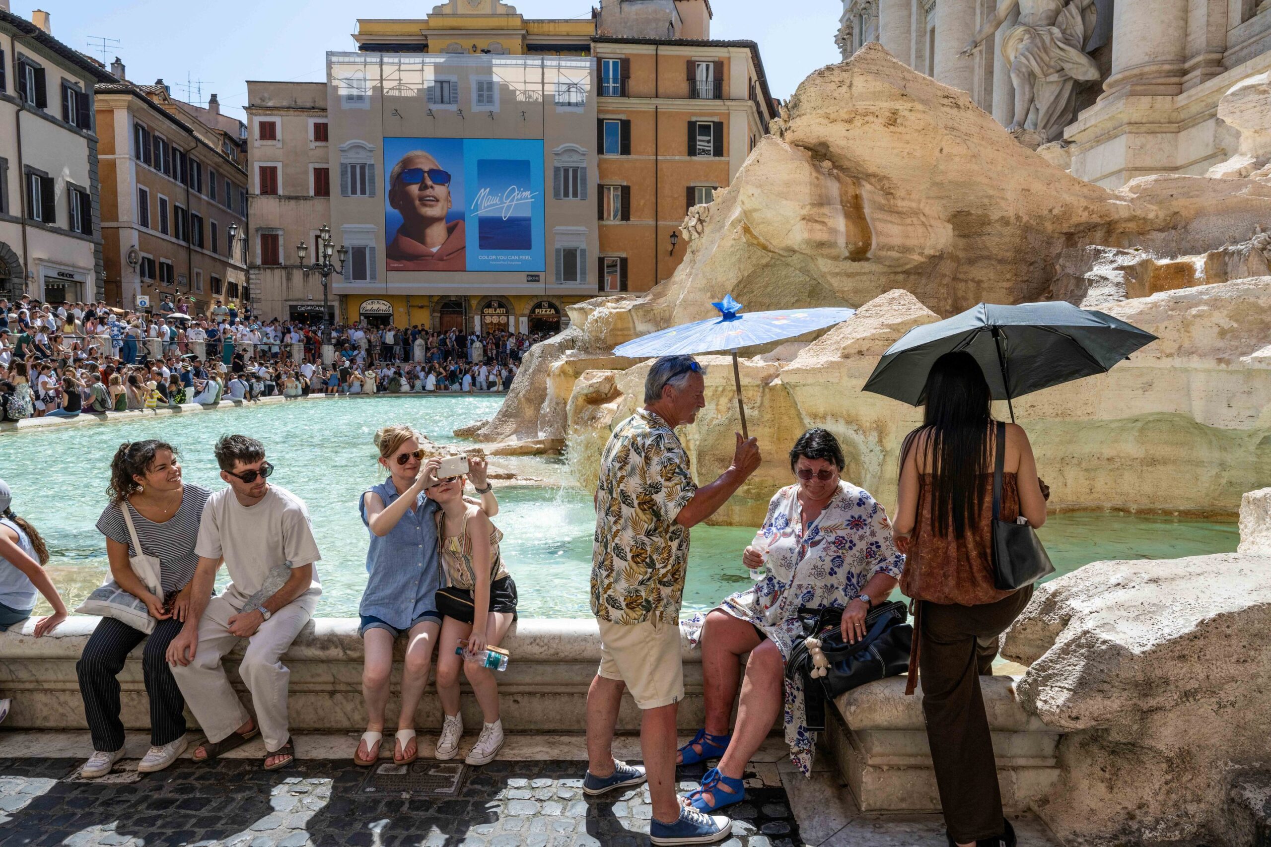 Italy could ‘get tough’ on tourists with new extra £21 charge for every night of holidays – Express